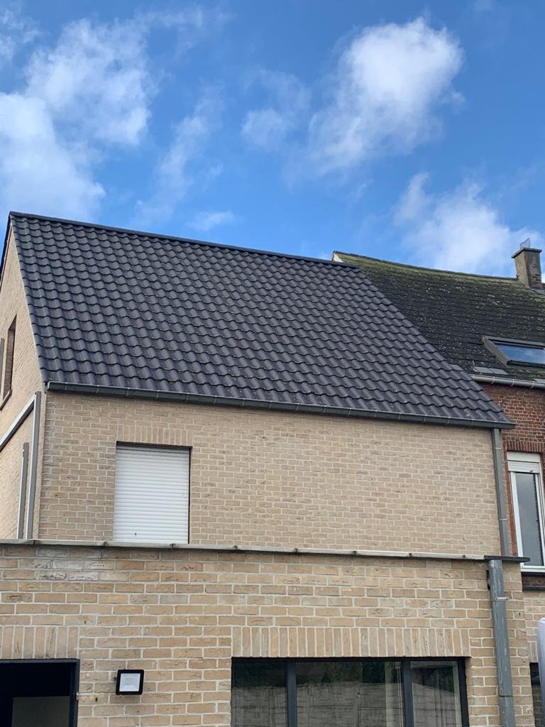 Dakrenovatie met leien en koper - Energea Solutions realisatie in Waterloo